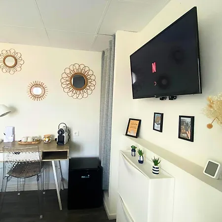 Le Nid Douillet - Privative Au Centre De Bourbourg, Proche Commodités Et Gare Apartamento Bourbourg