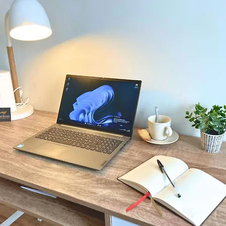 Apartamento Le Nid Douillet - Privative Au Centre De Bourbourg, Proche Commodités Et Gare *