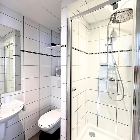 Le Nid Douillet - Privative Au Centre De Bourbourg, Proche Commodités Et Gare