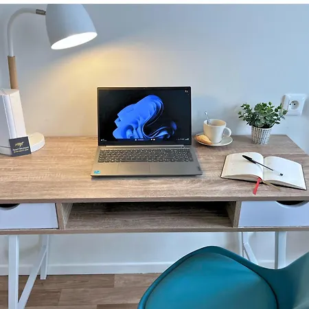 Le Nid Douillet - Privative Au Centre De Bourbourg, Proche Commodités Et Gare Apartamento