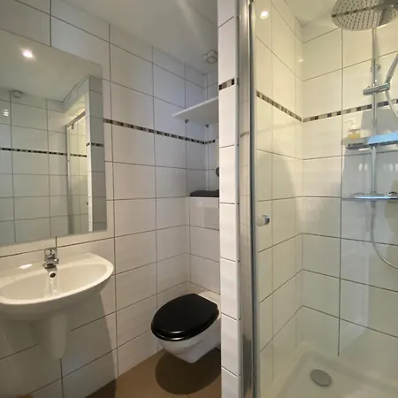 Privative Au Centre De - Proche Commodites Et Gare Apartment Bourbourg